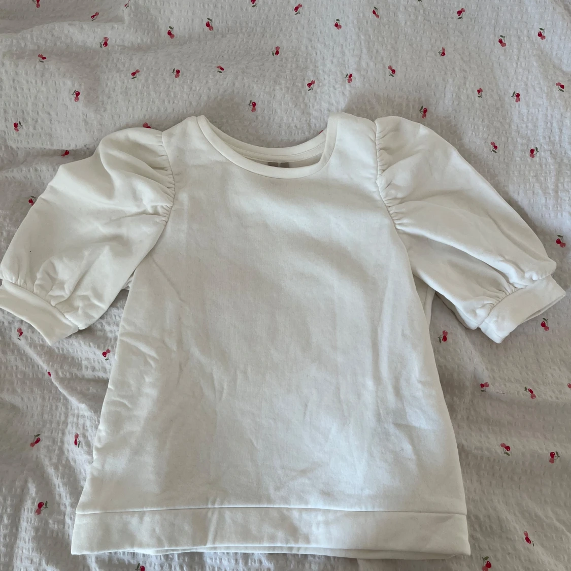 Vit topp från Pieces