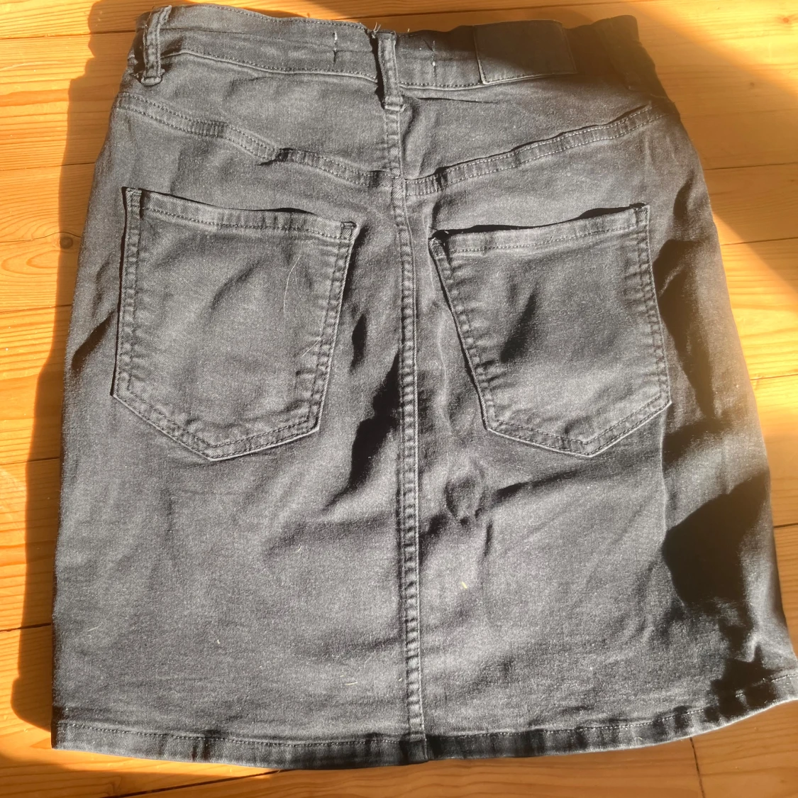 Svart jeanskjol  - 1