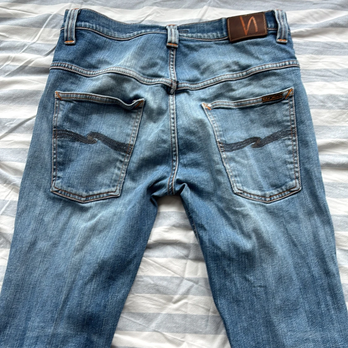 Blå jeans från Nudie Jeans