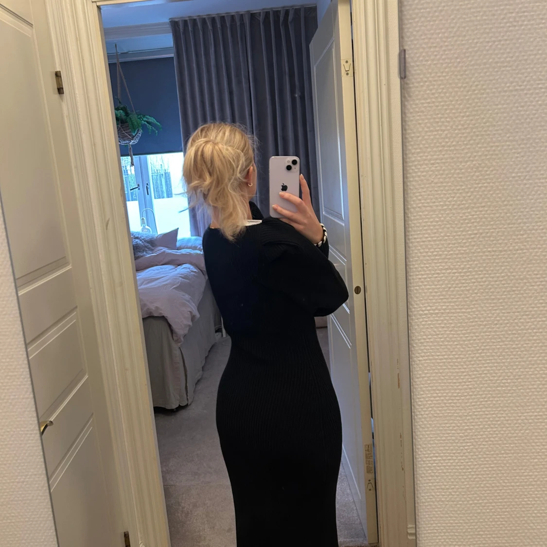 Svart ribbad klänning från ADOORE - 1