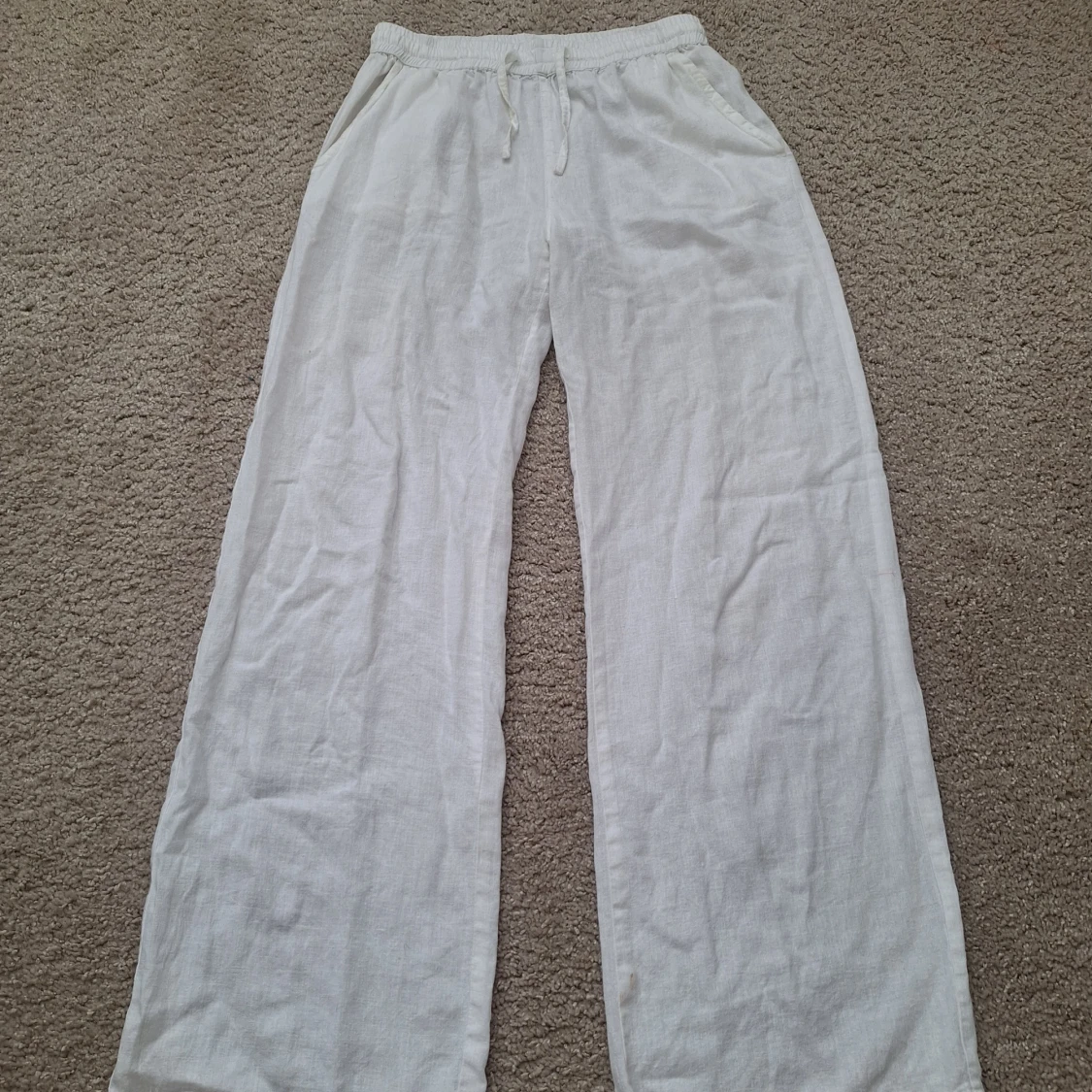 Vita linnebyxor från Mix, storlek 158/164