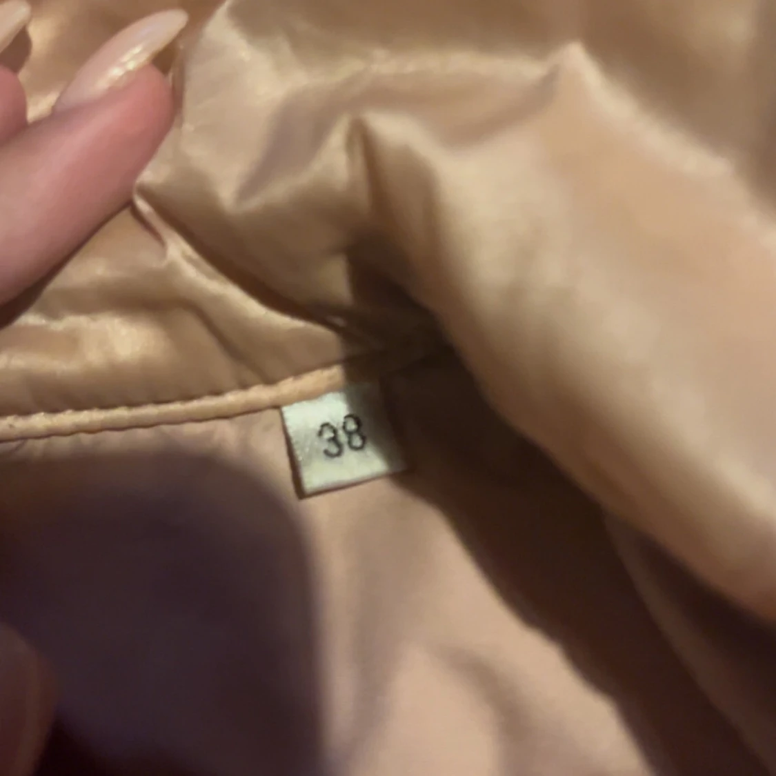 rosa pufferjacka från Isolde, stl 38 - 3