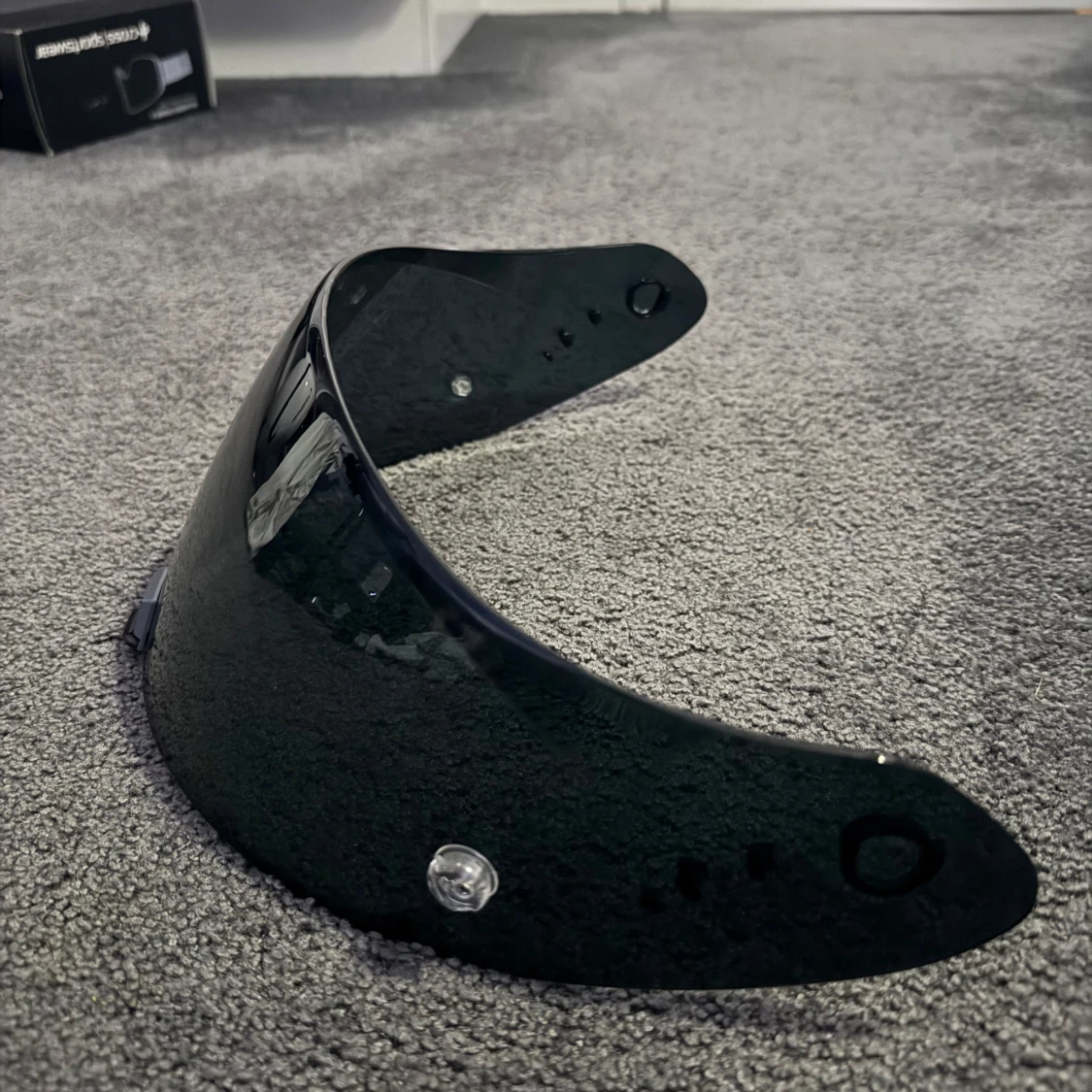 Mörkblå visirglas till hjälm - 1