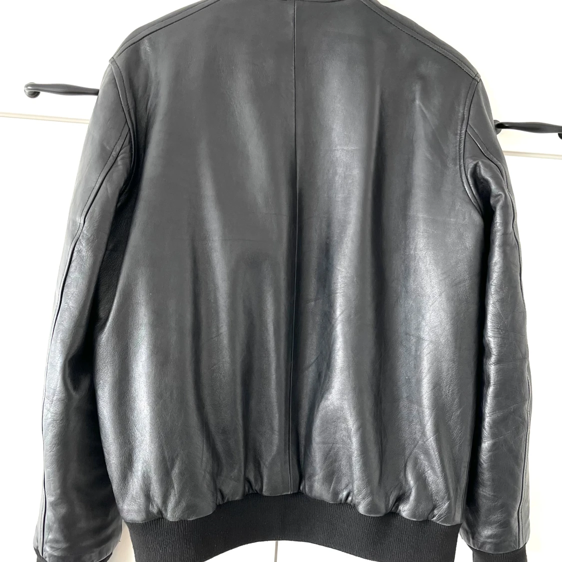 Svart skinnjacka bomber från Colmar - 1