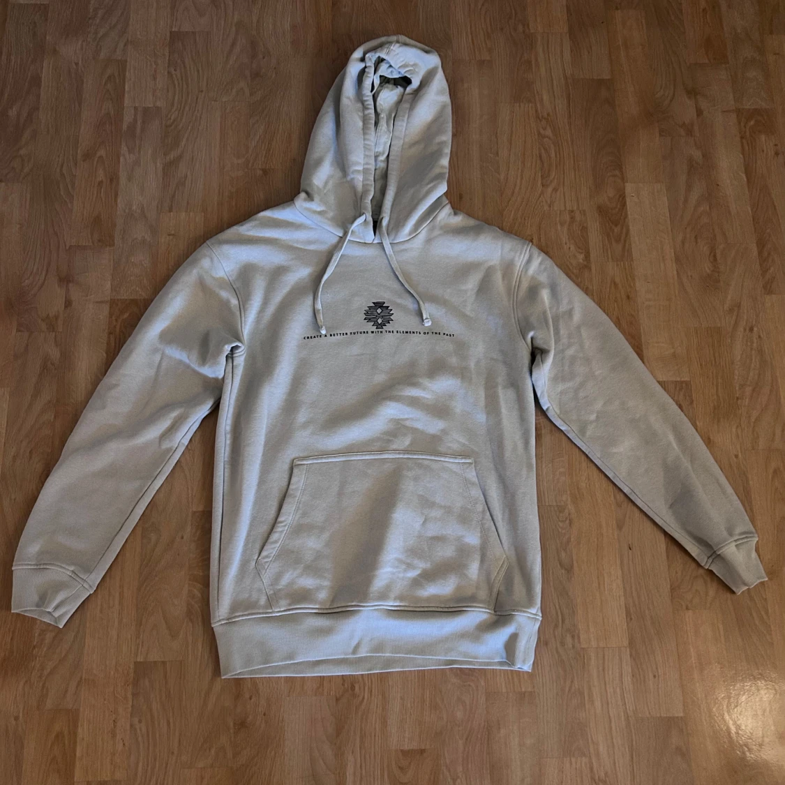 Beige hoodie med döskalletryck LCW Casual