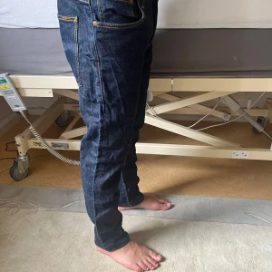 Nudie jeans - Lite använda. Passar 30w