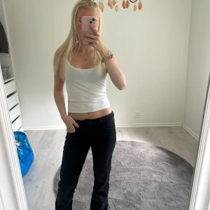 Zara jeans raka - Storlek 36 oanvända jätte fina jeans💕💕