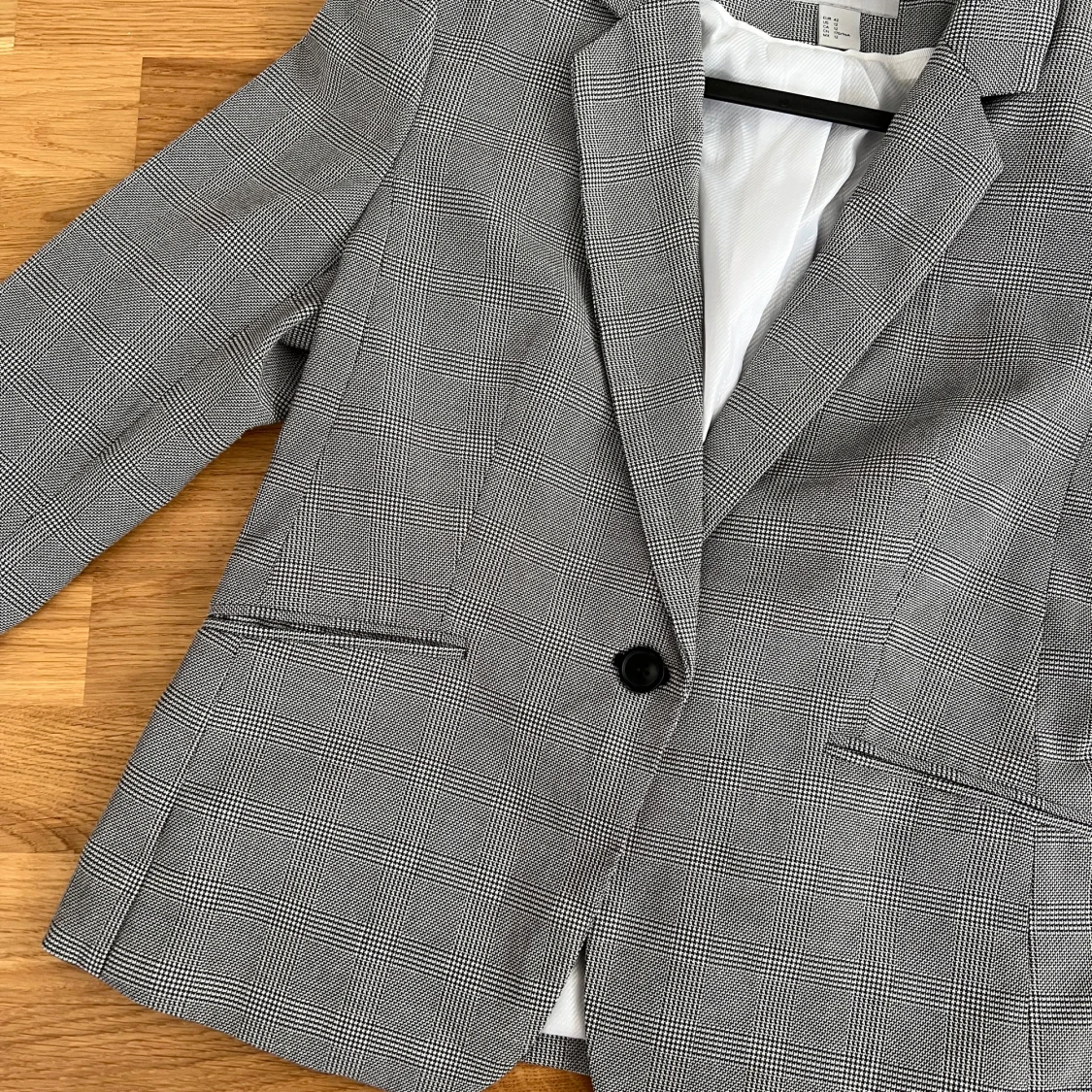 Kavaj med rutigt mönster  - 1