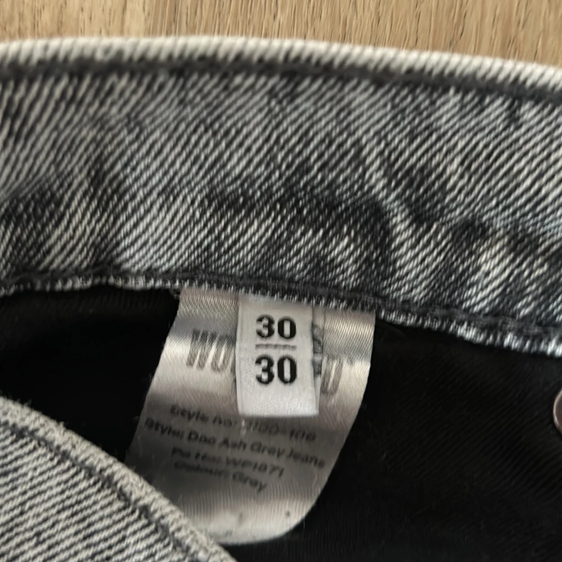 Grå jeans från Woodbird - 4