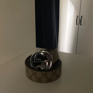 Gucci bälte  - En snyggt Gucci bälte. Skriv vid frågor!,!,!,!,!