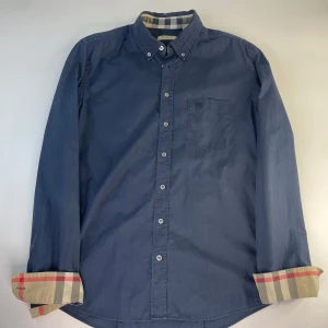 Burberry skjorta  - Skick 9/10 storlek L