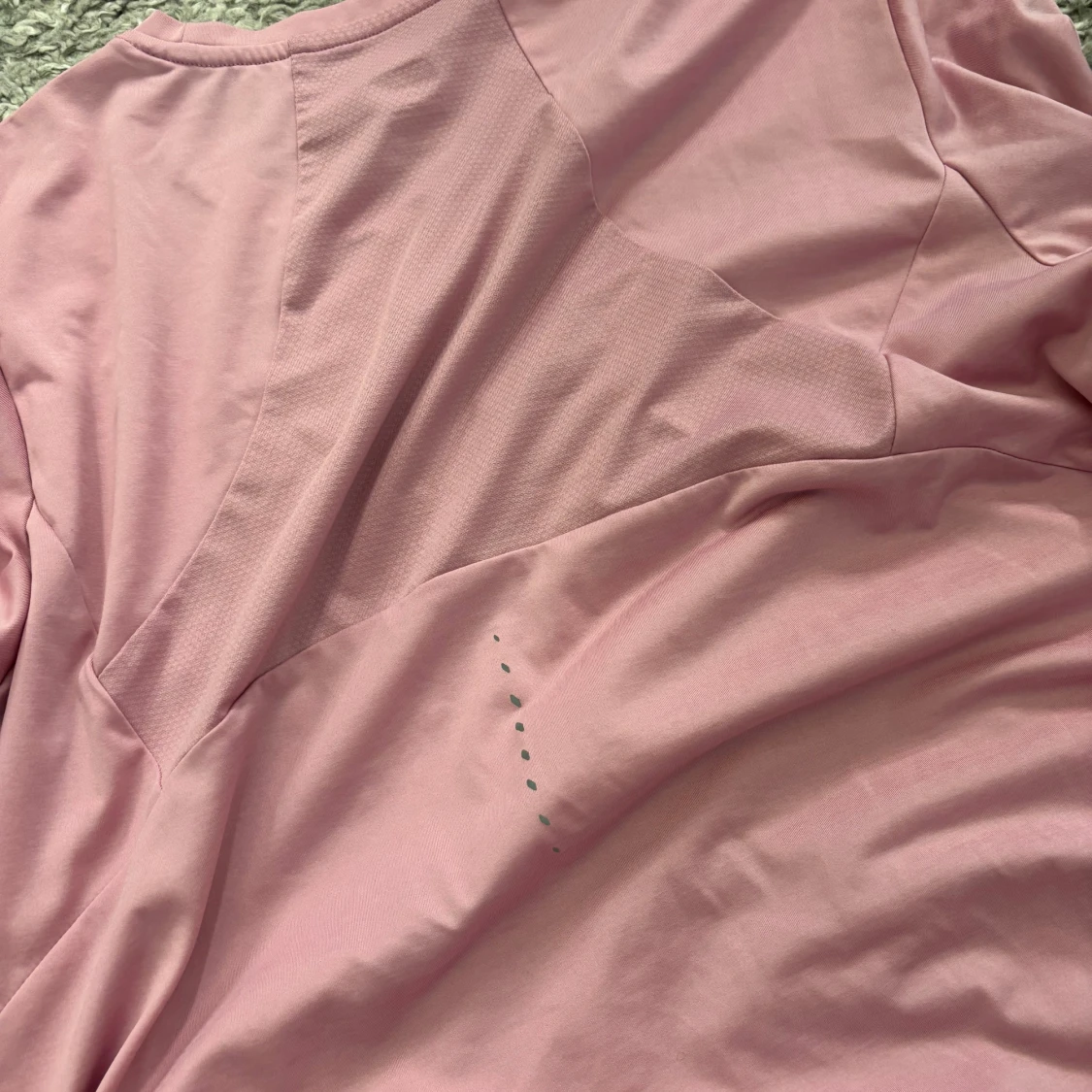 Rosa långärmad träningströja SOC - 2