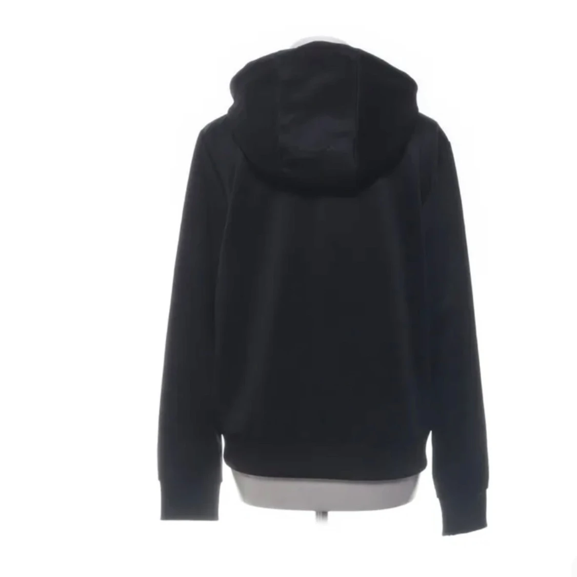 Svart hoodie från McKenzie XS - 1
