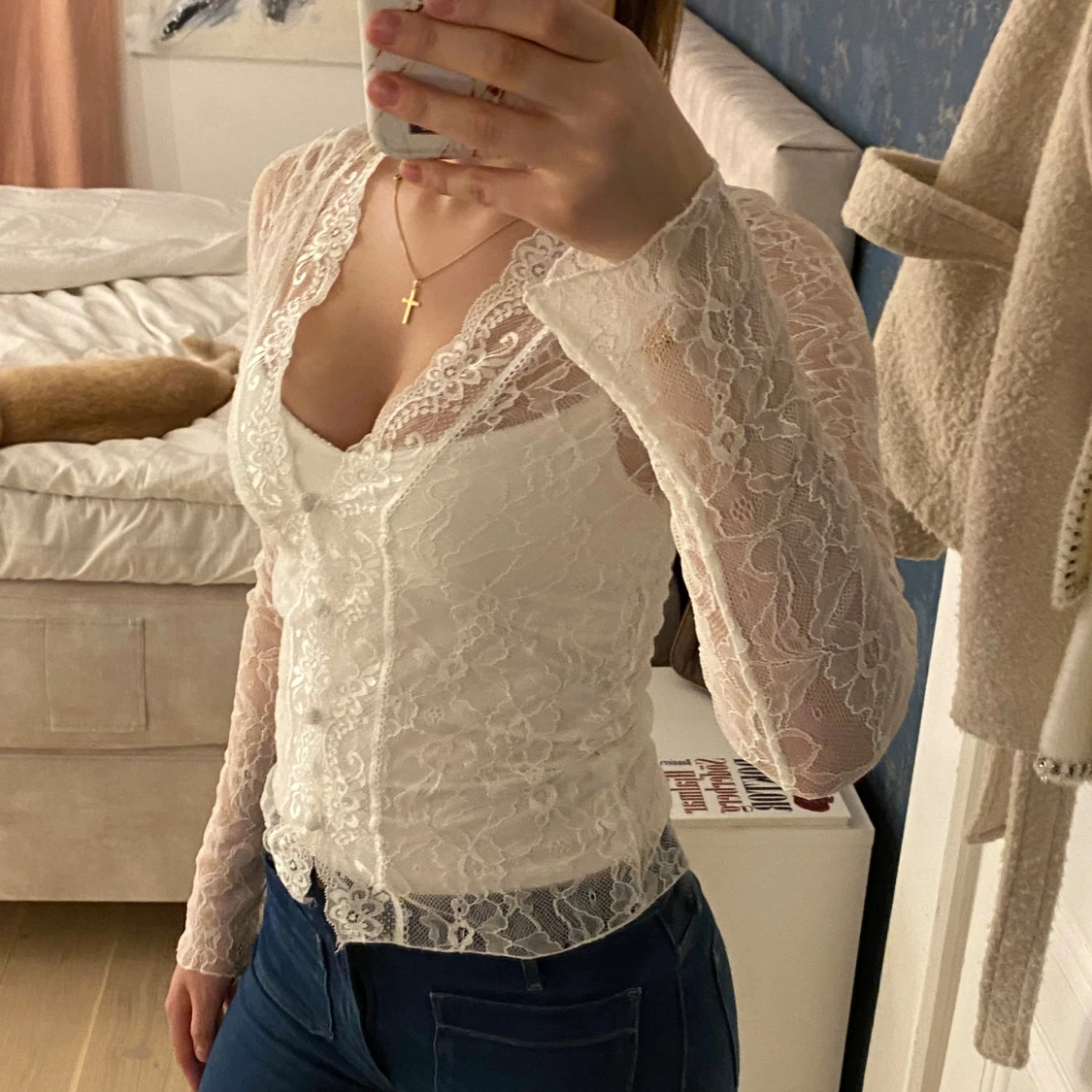 Vit spets topp från Nelly  - 2