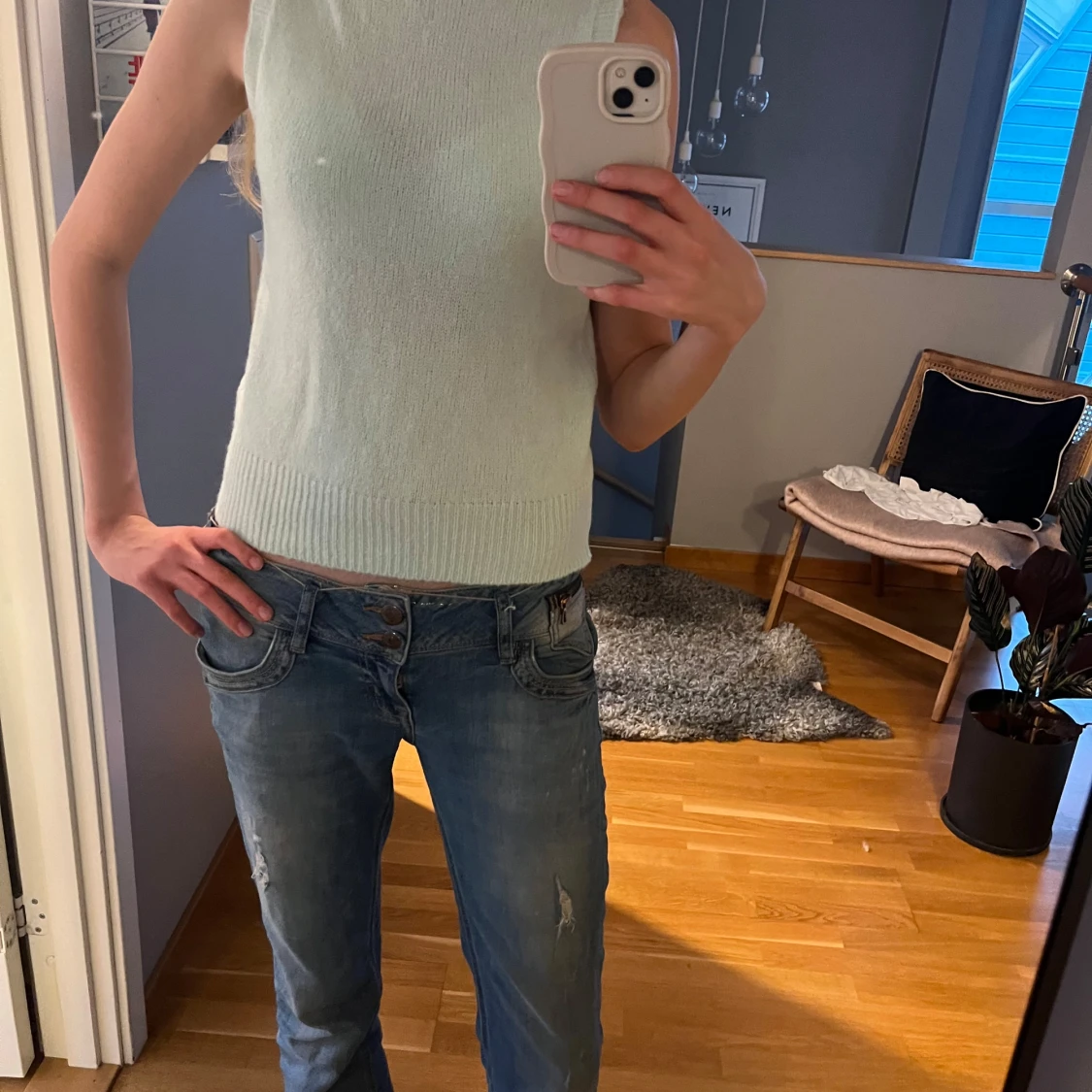 Mintgrön ärmlös topp från Design by Si - 1