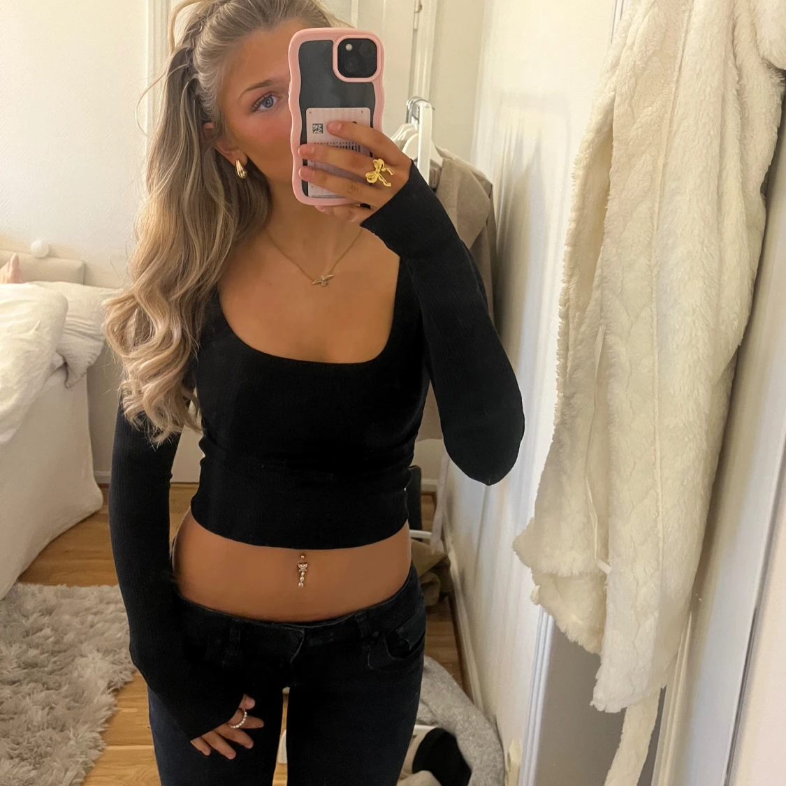 Svart ribbad topp - 2