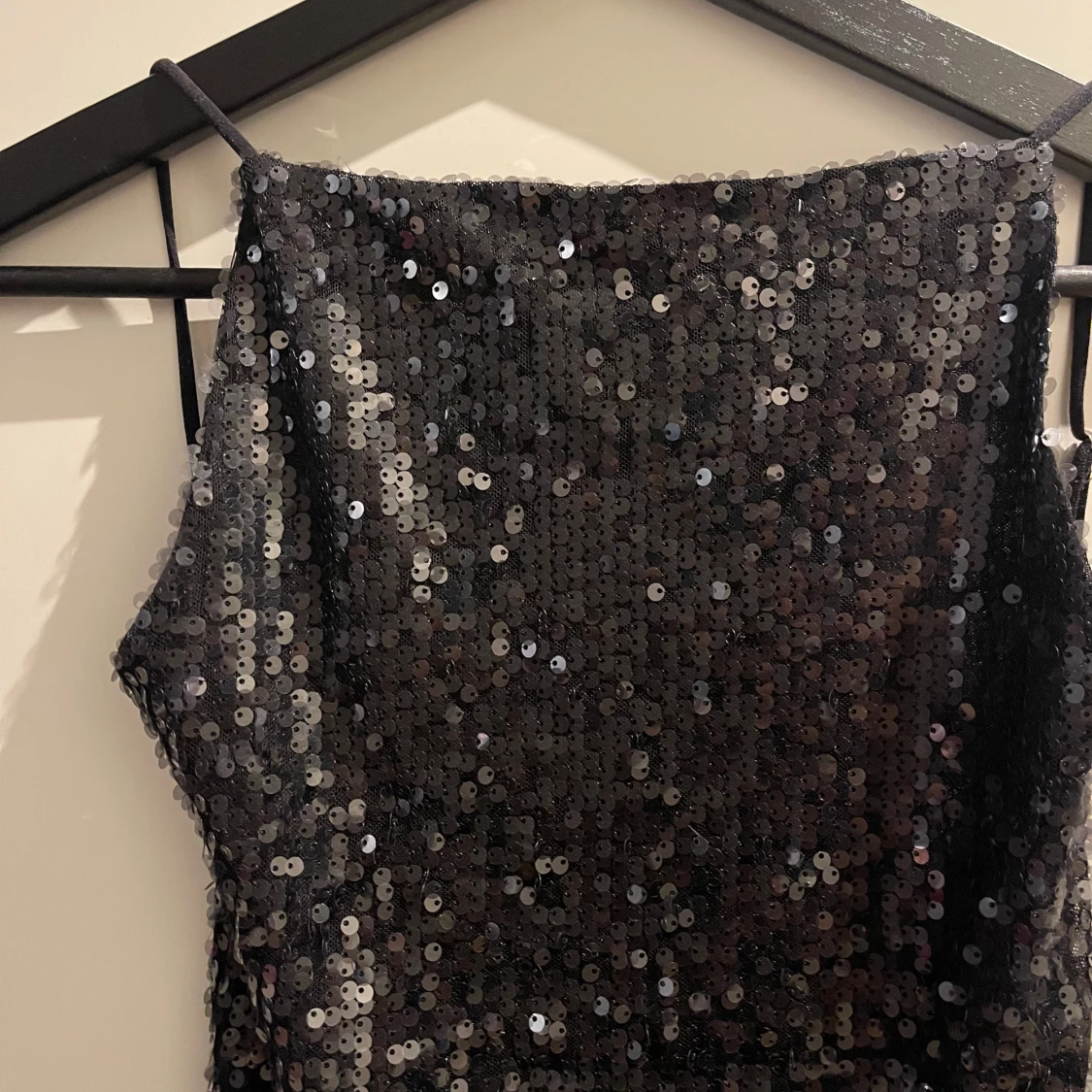 Svart paljettlinne - 2