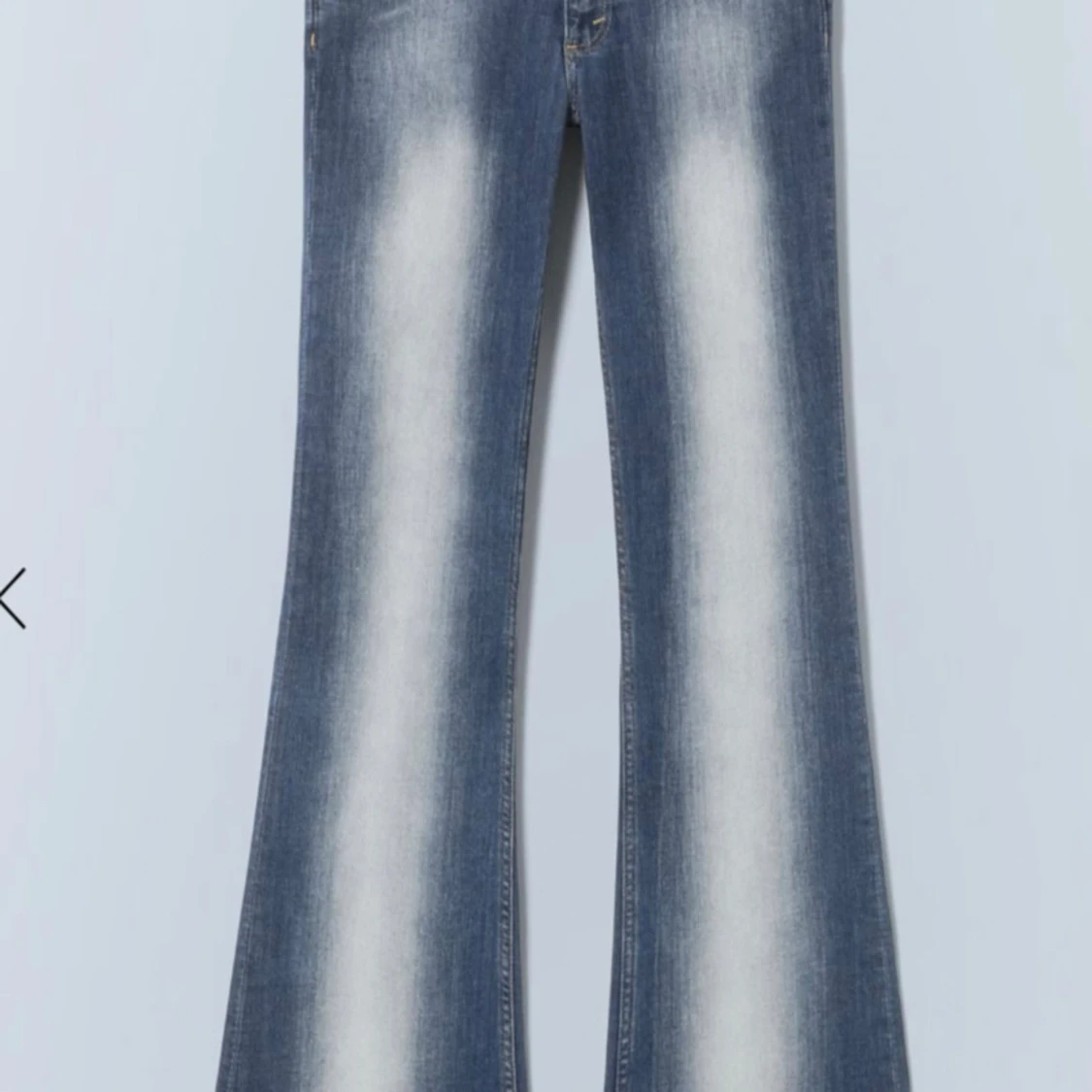 Blå bootcut jeans