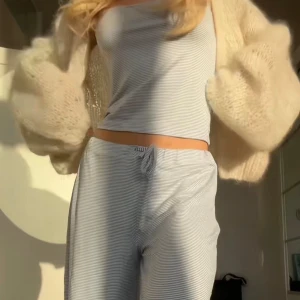 Pyjamasset - lånade bilder!! det populära pyjamassetet från lager 157 med byxor och linne, båda för 150 kr💘💘