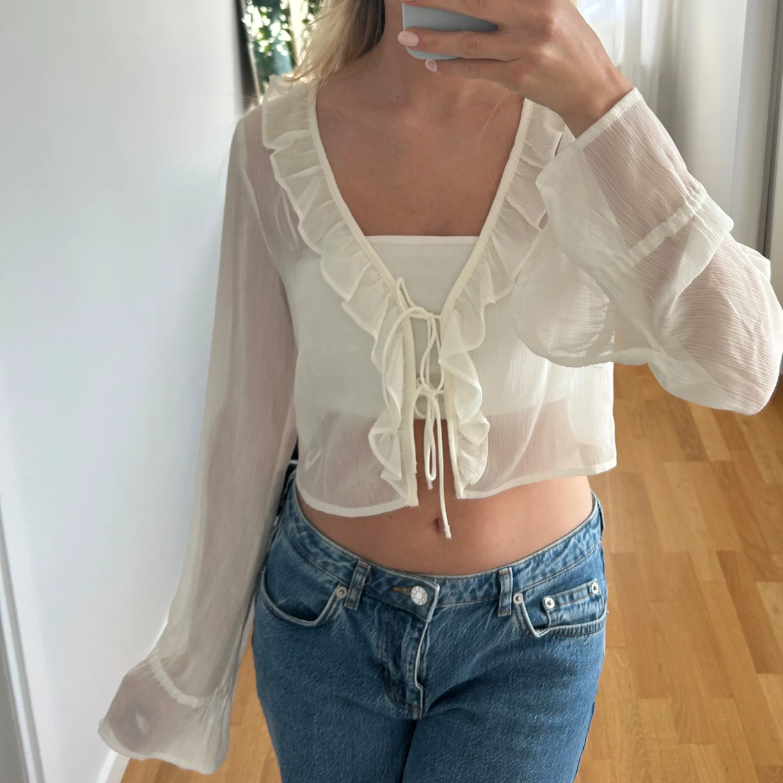 Vit blus, helt ny - 1