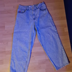 Big boys from polar skate co. - Big boys från polar skate co. I väldigt bra skicka. Priset är inte hugget i sten kan gå ner lite vid snabb affär. Jag postar inom kommande dag från beställning.🔥🔥🔥