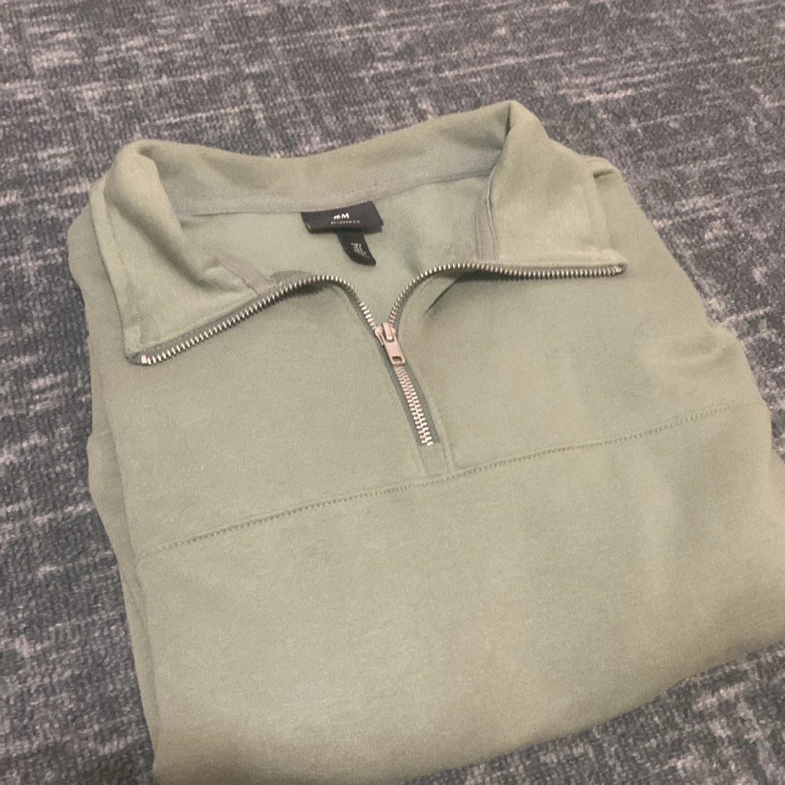 Grön tröja med dragkedja från H&M - 3