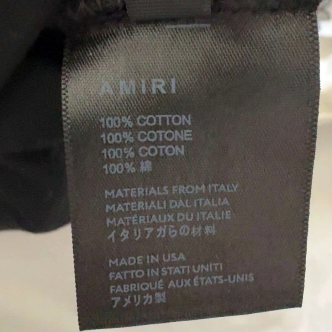 Svart t-shirt från Amiri med blått stänkmönster - 2