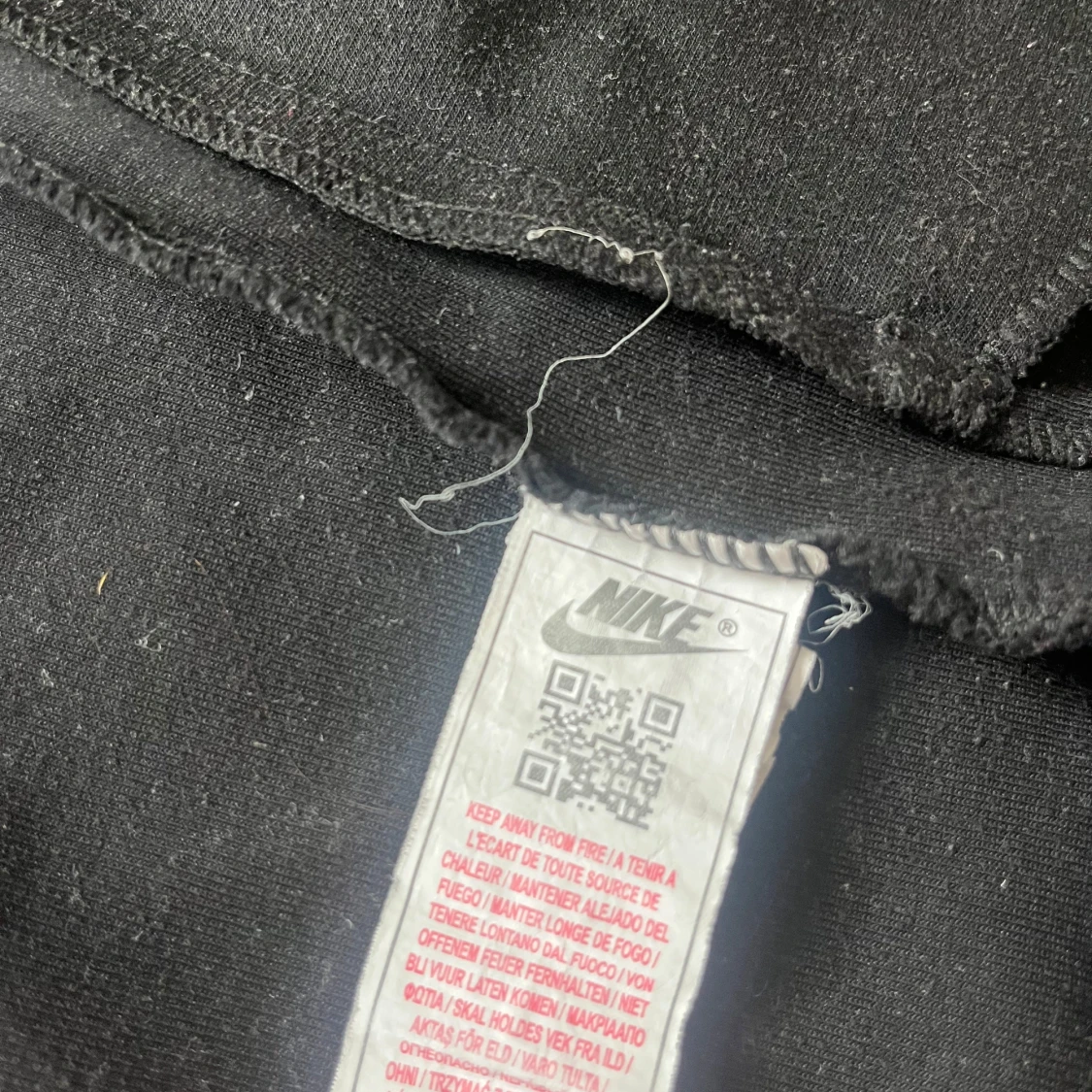 Svart träningsjacka från Nike - 2