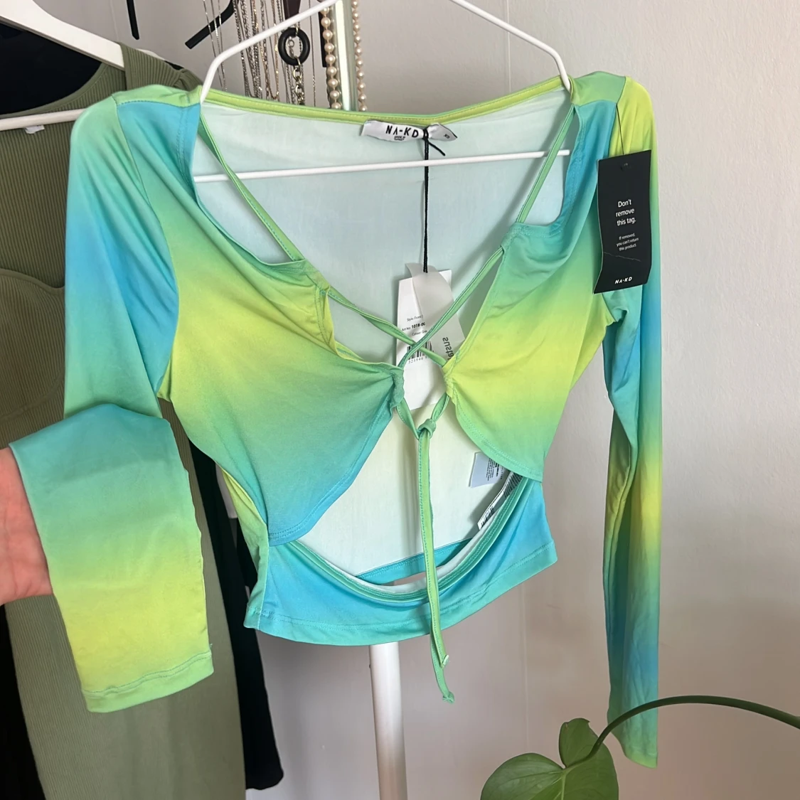 Flerfärgad croppad topp från Motel Rocks