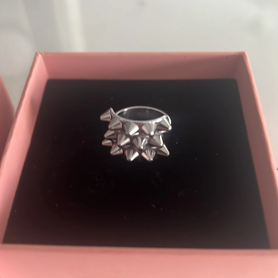 Edblad peak ring  - 1