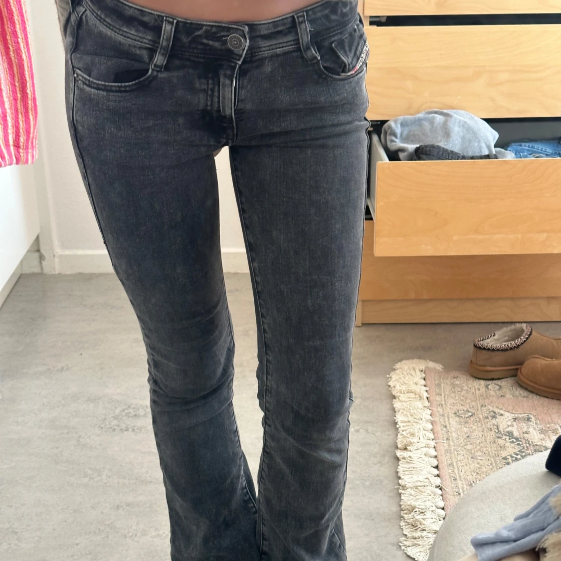 Svarta bootcut jeans från Diesel - 3