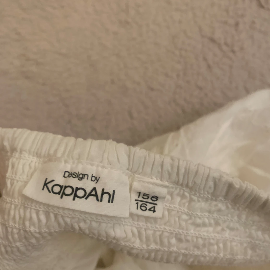 Vit volangkjol från KappAhl - 2