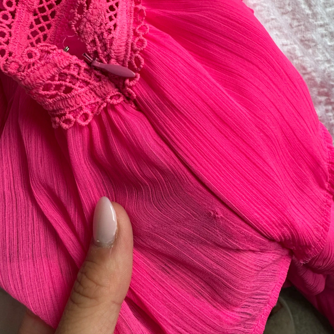 Lång volangklänning  - 3