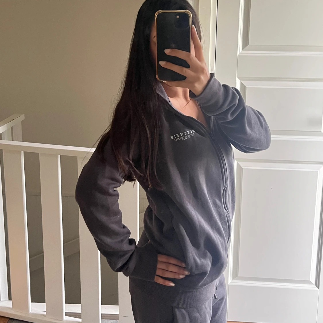 Mörkgrå mjukisset från McKenzie - 3