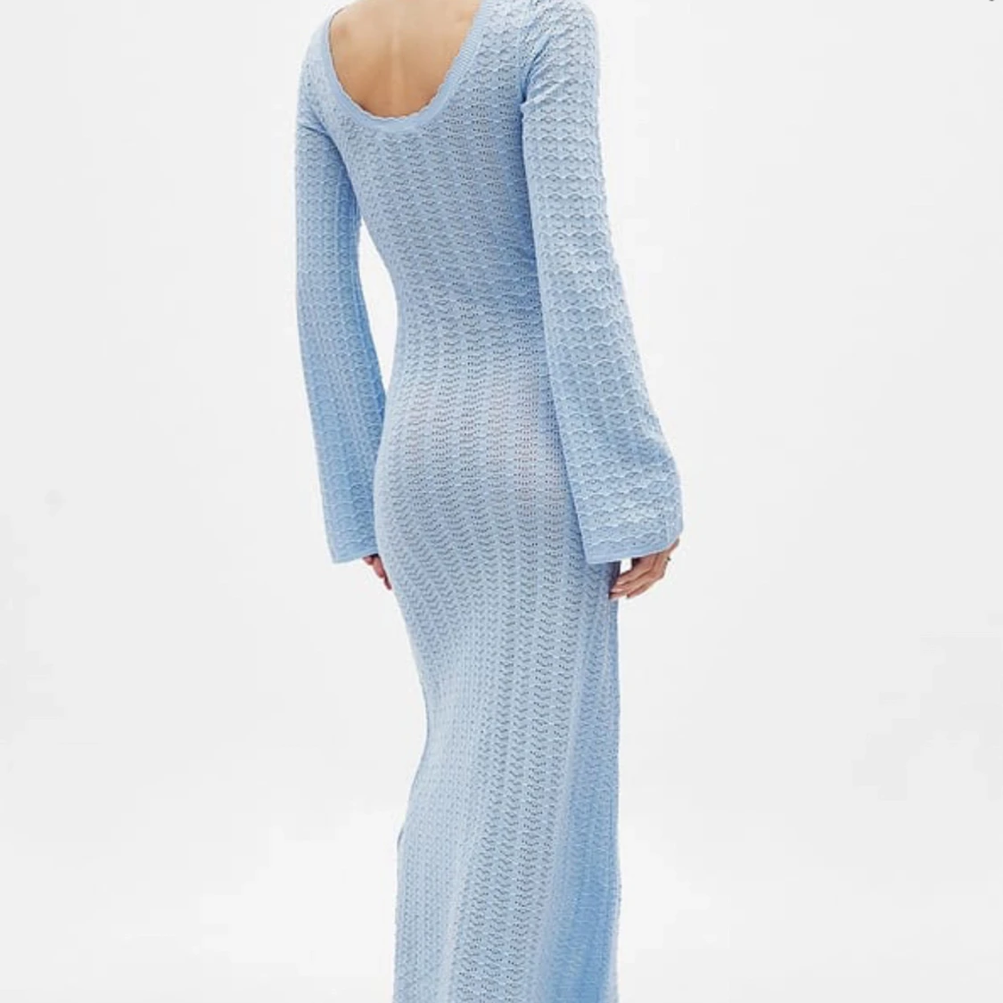 Ljusblå lång stickad klänning - 2