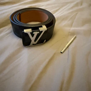 Louis vuitton belt - Ships within 24h