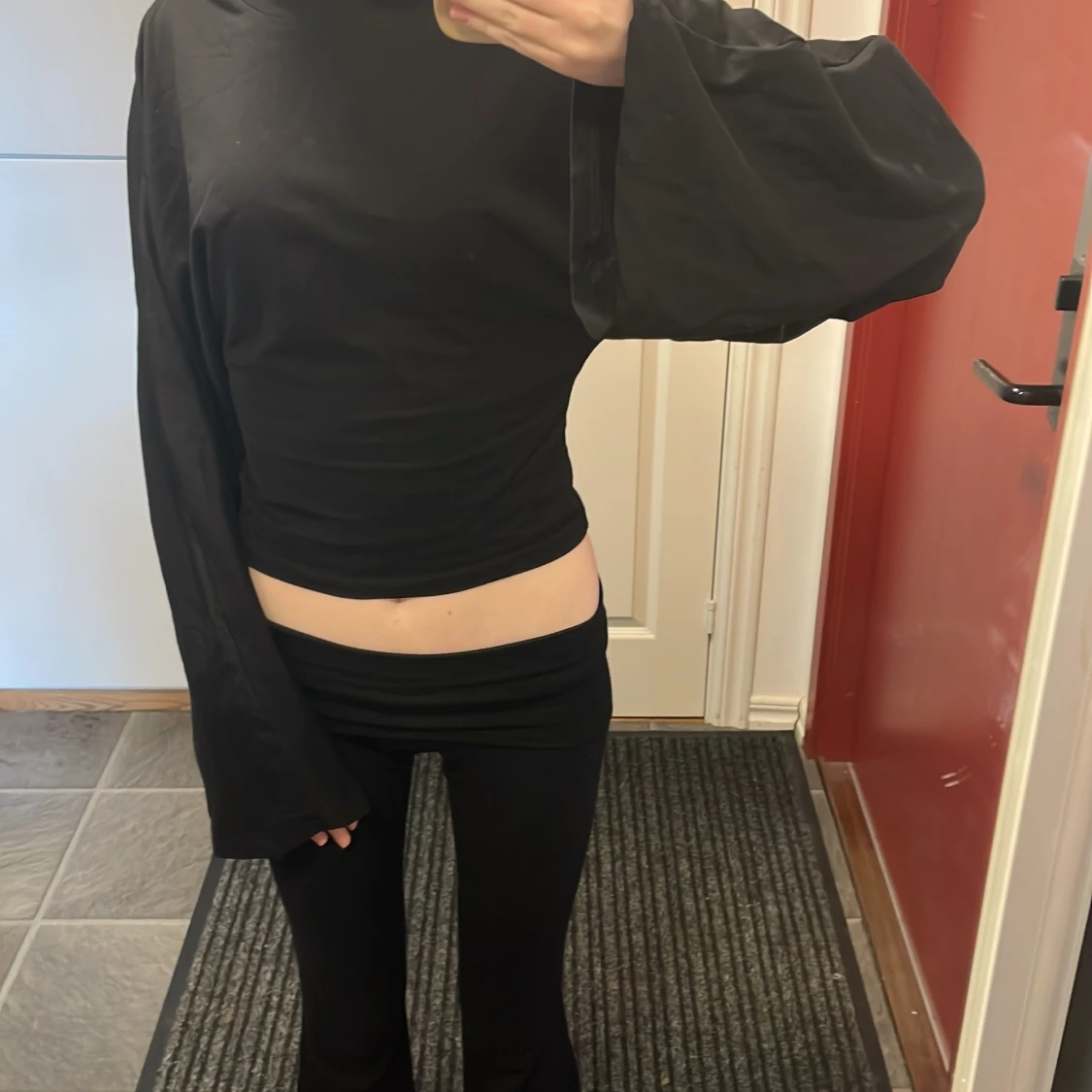 Svart långärmad topp - 3