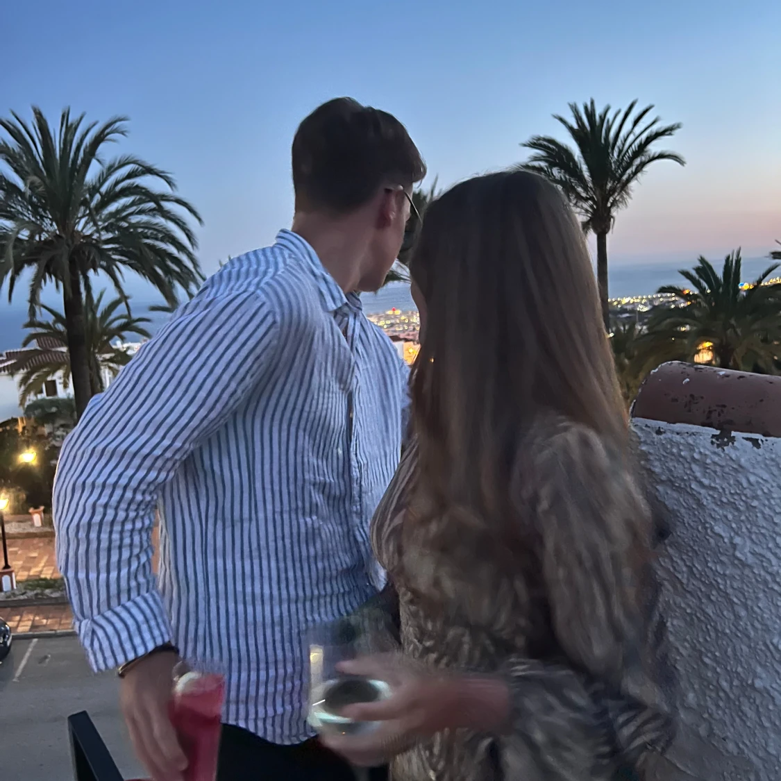 Zebramönstrad långklänning från Adoore