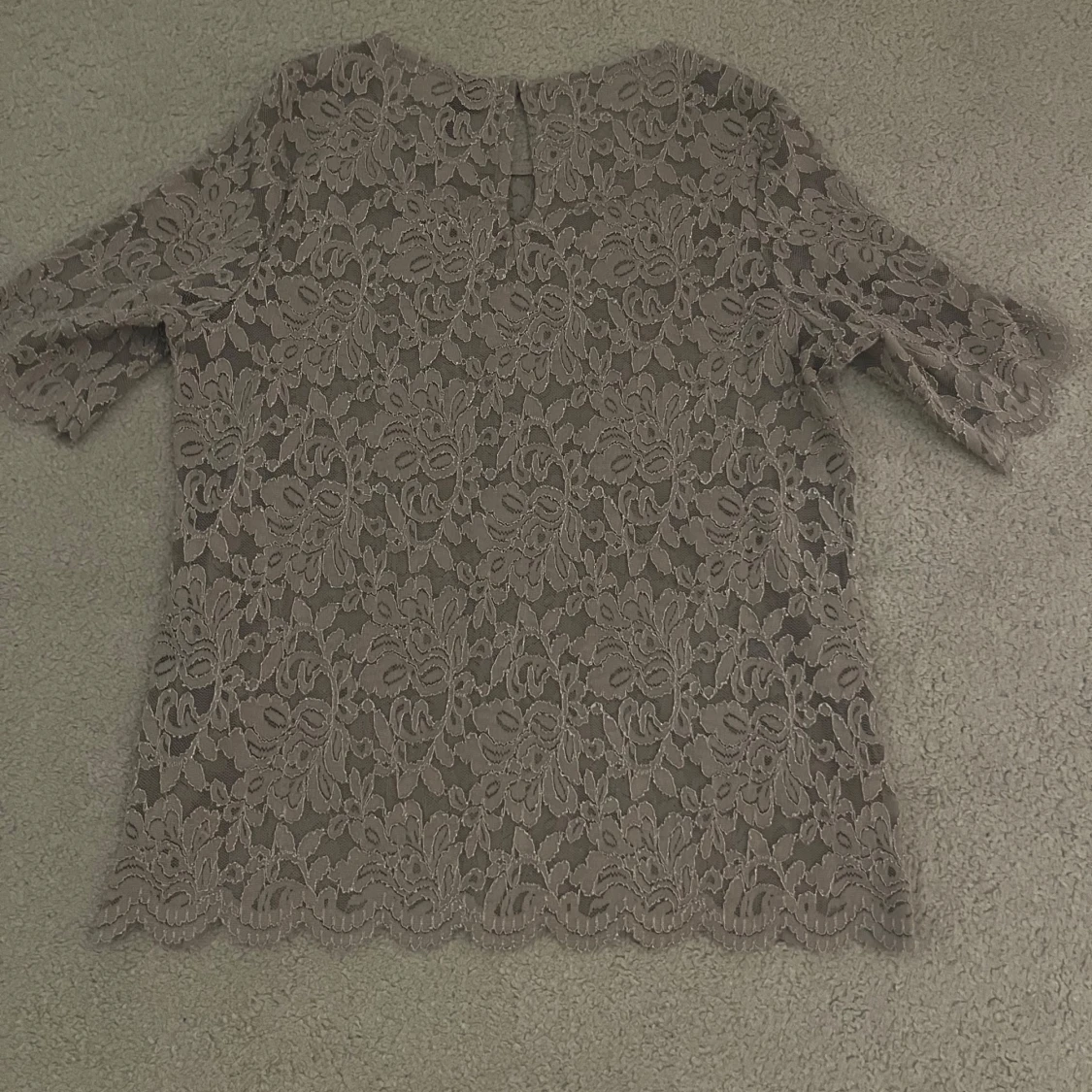 Grå Beige spetsblus😍