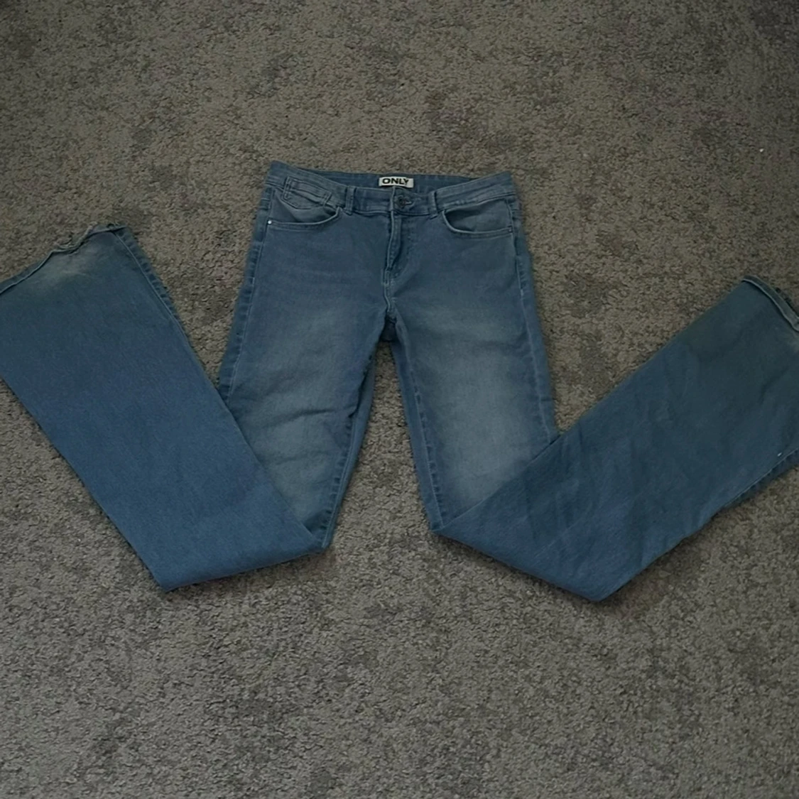 Blå bootcut jeans från ONLY - 2