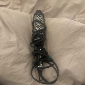 Värmeborste  - Björnaxen knappt använd