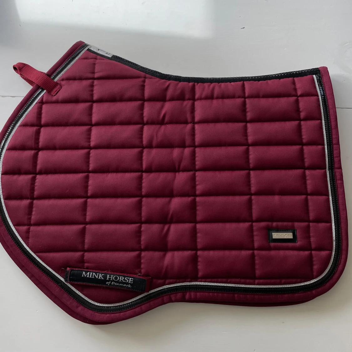 Vinrött schabrak + huva från mink horse💕 - 1