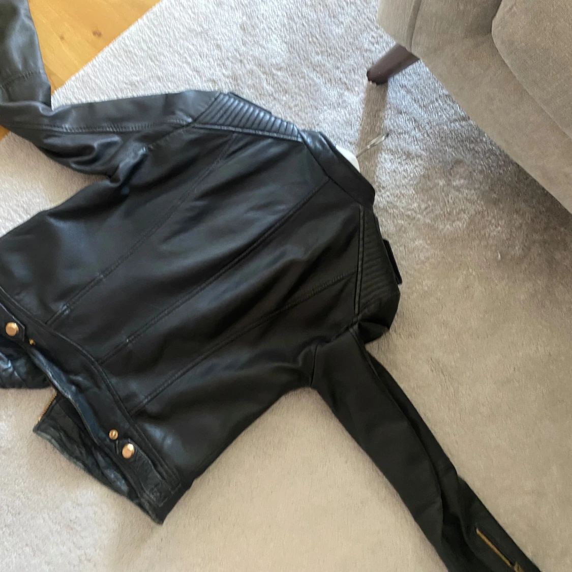 Svart skinnjacka från Zara Basic - 1