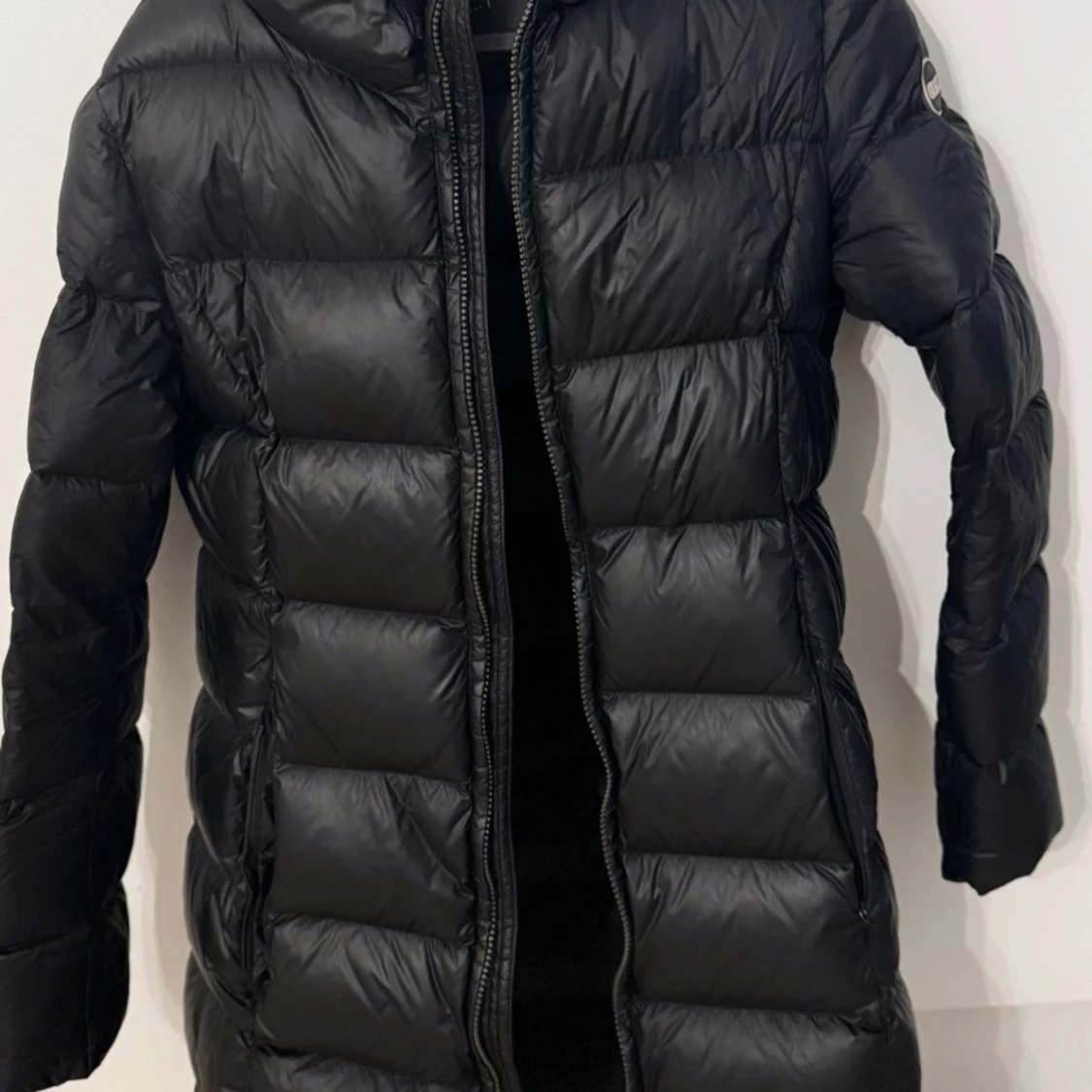 Svart dunjacka från Colmar - 1