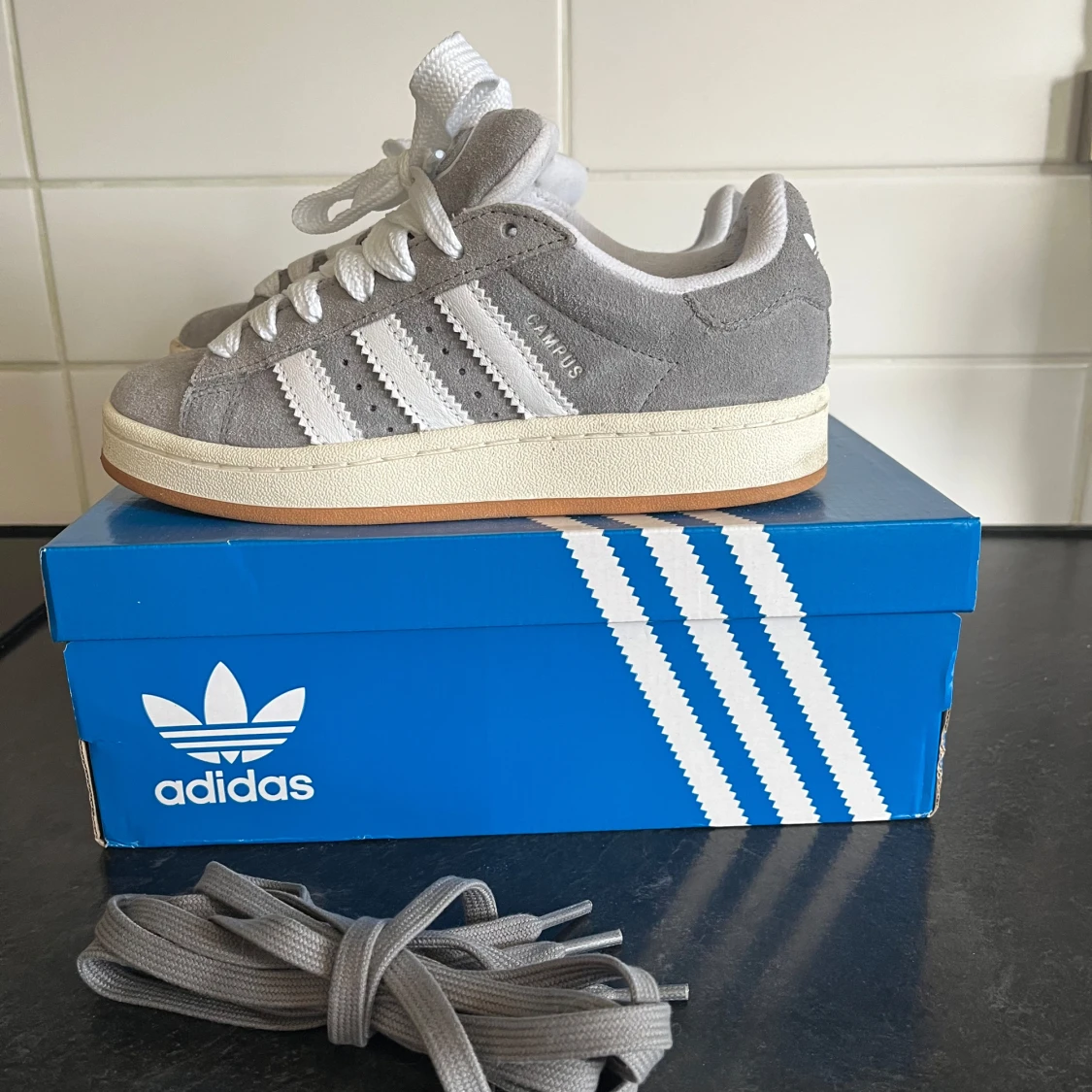 Adidas Campus 00s - 2