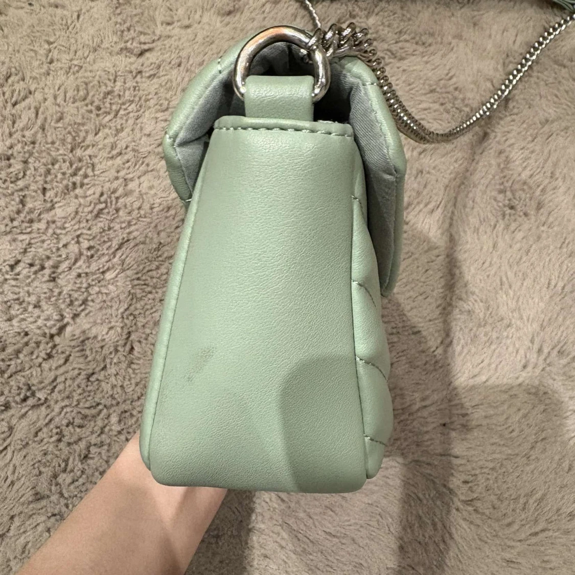 Ljusgrön quiltad axelväska med kedja - 3