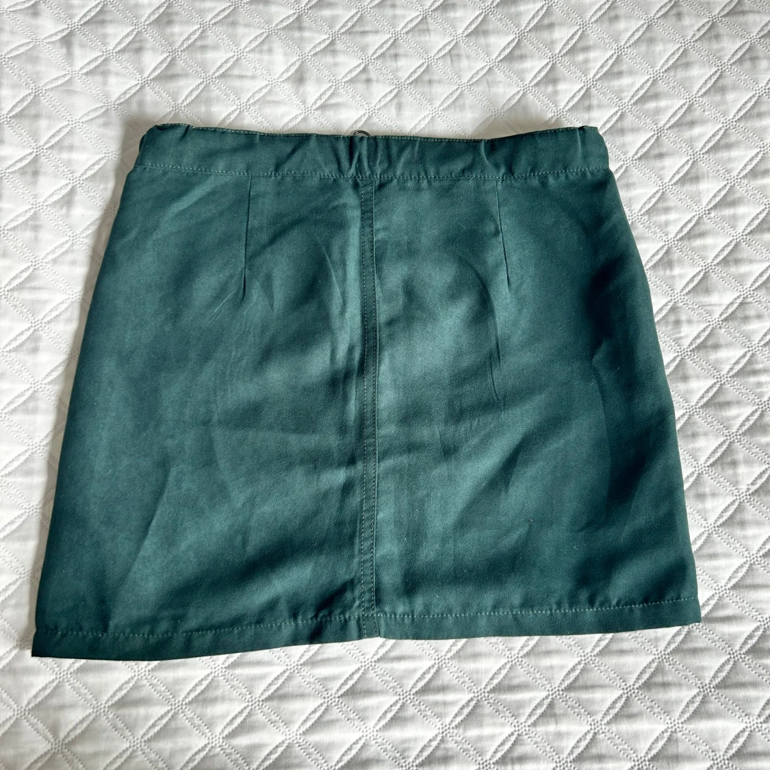 Mörkgrön kjol med dragkedja från Name It - 1