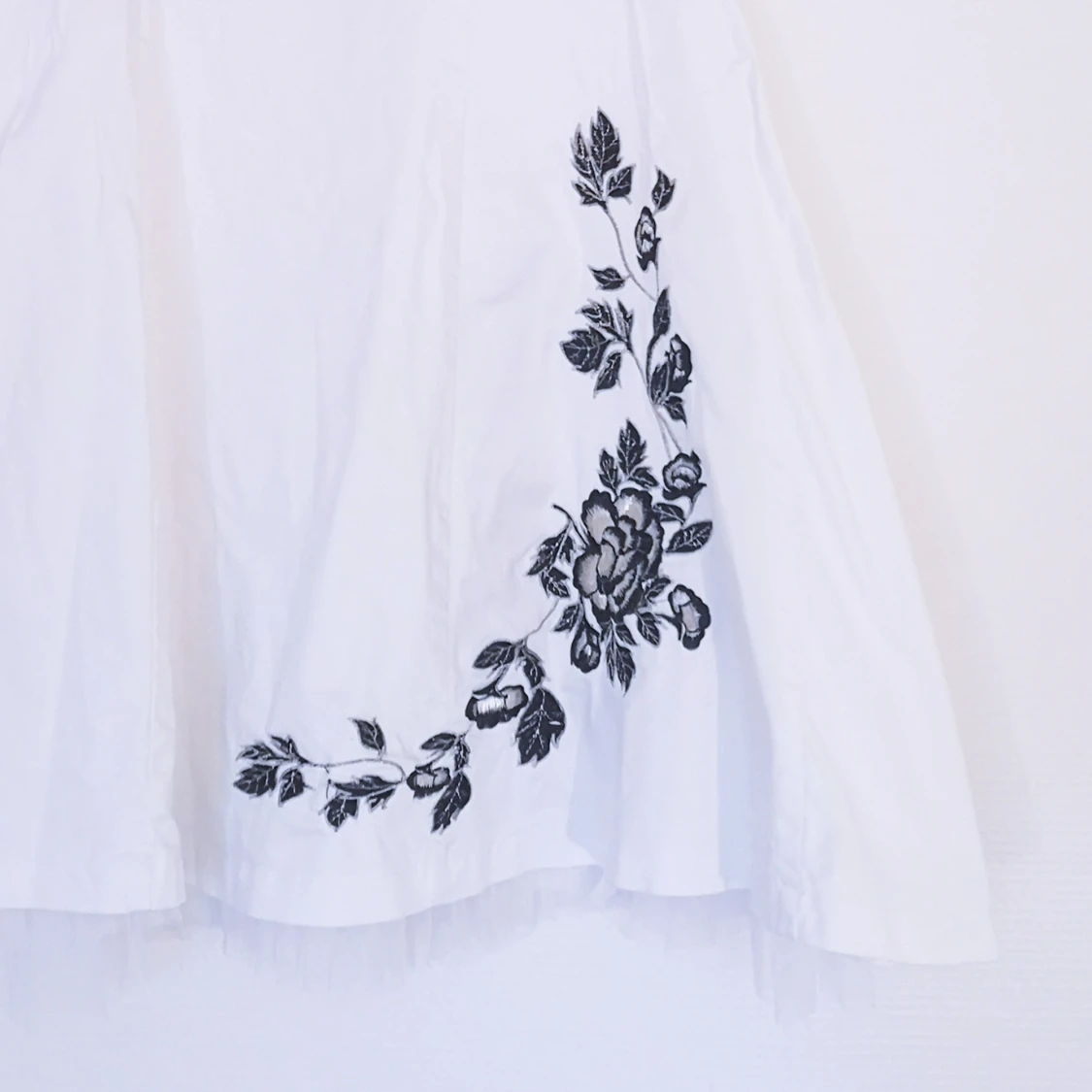 Axelbandslös klänning - KDK London strl M - 2