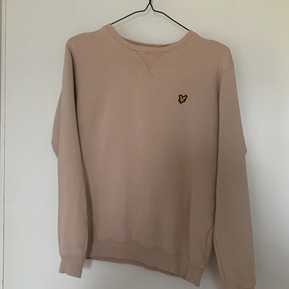 Rosa/beige sweatshirt från Lyle & Scott