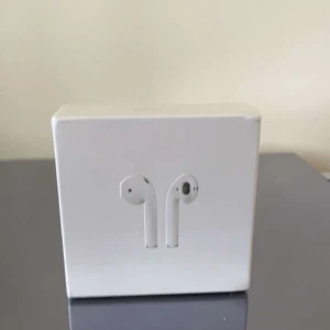 Aipods 1 - Helt nya aipods, har aldrig använt de